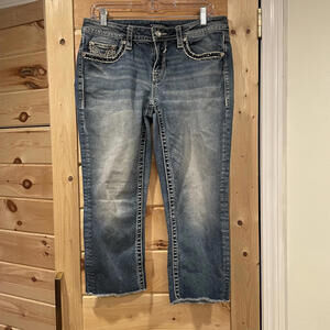 Vigoss Women's Cropped Jeans